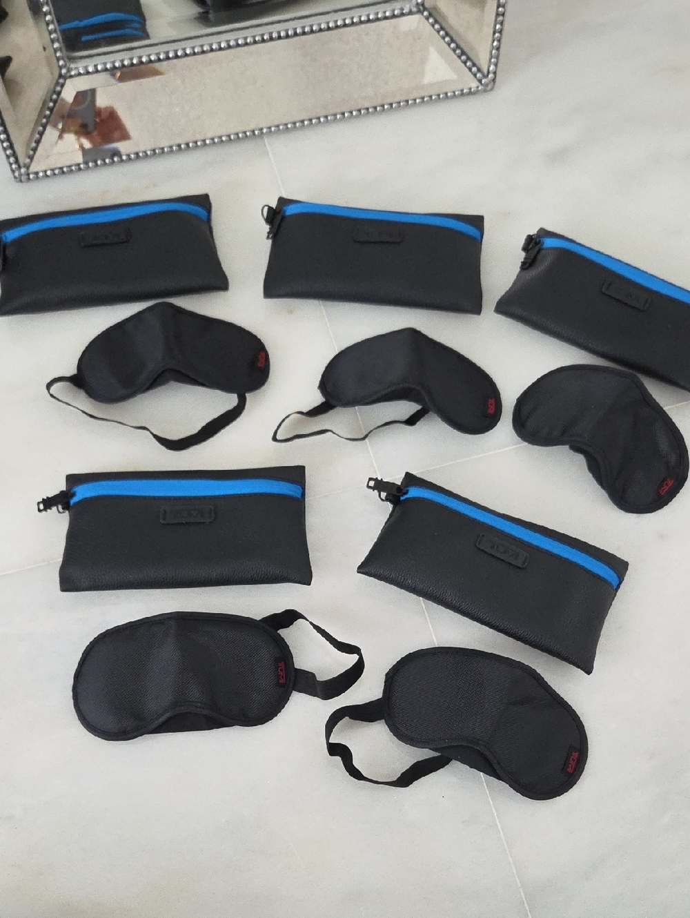 Tumi Black Travel Pouches & Tumi Eye Masks (5 Sets) BRAND NEW NEVER USED!